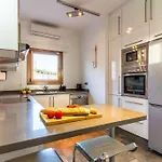 Vila Blasco By Buenavilla *
