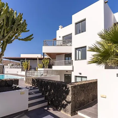Vila Blasco By Buenavilla Puerto Calero